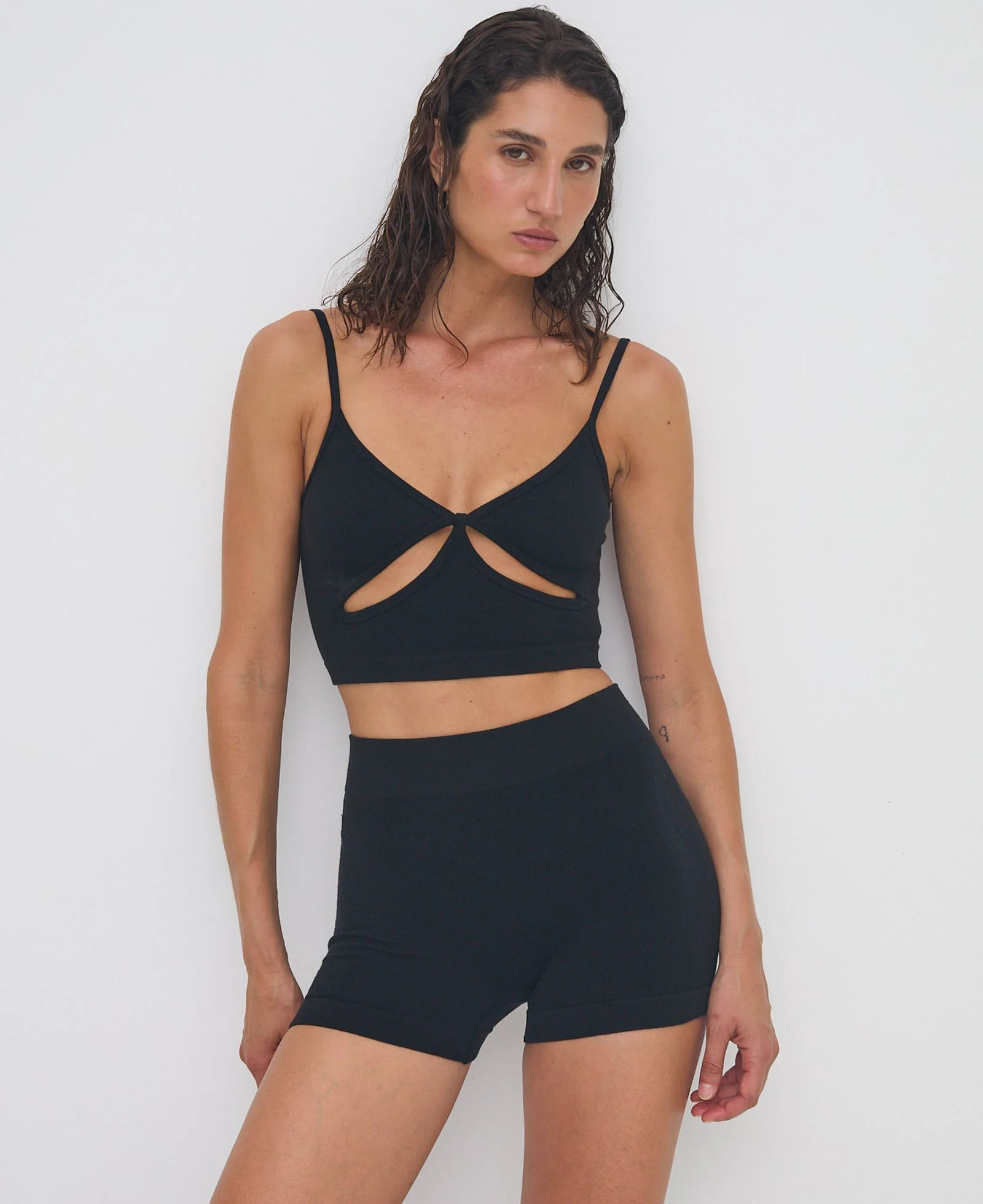Classic Wool Micro Short - Black - Image 6