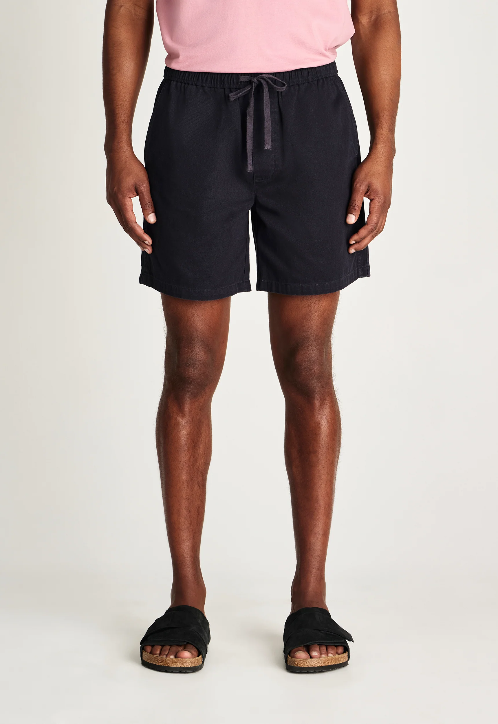 Devito Short - Blacken - Image 2