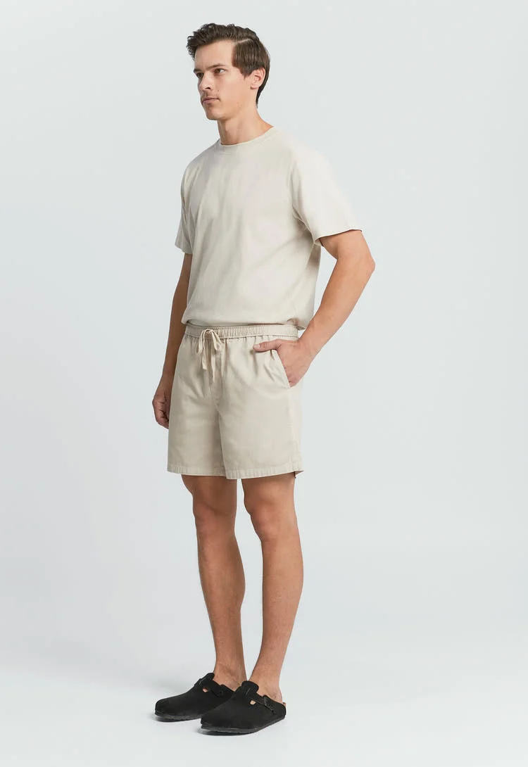 Devito Short - Canva - Image 3