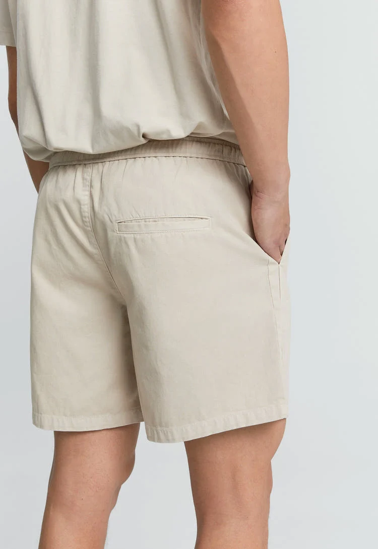 Devito Short - Canva - Image 4