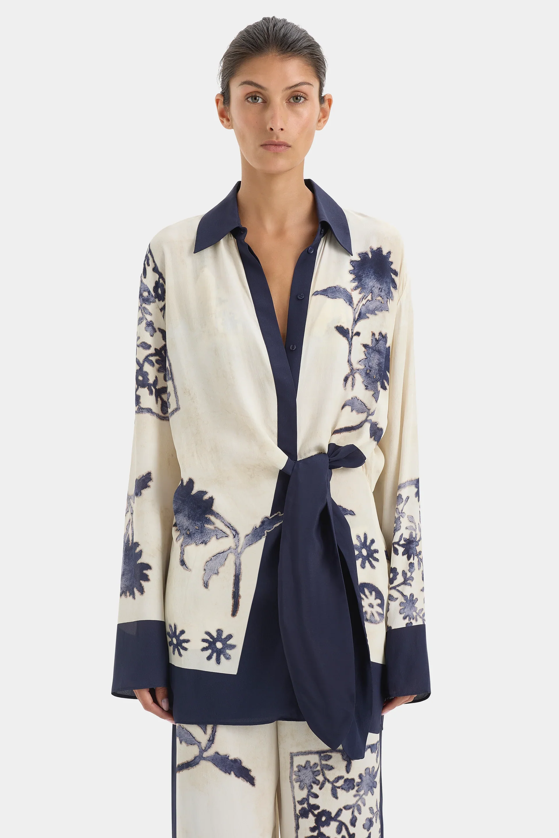Phillipa Shirt Dress in Eira Midnight - Image 3