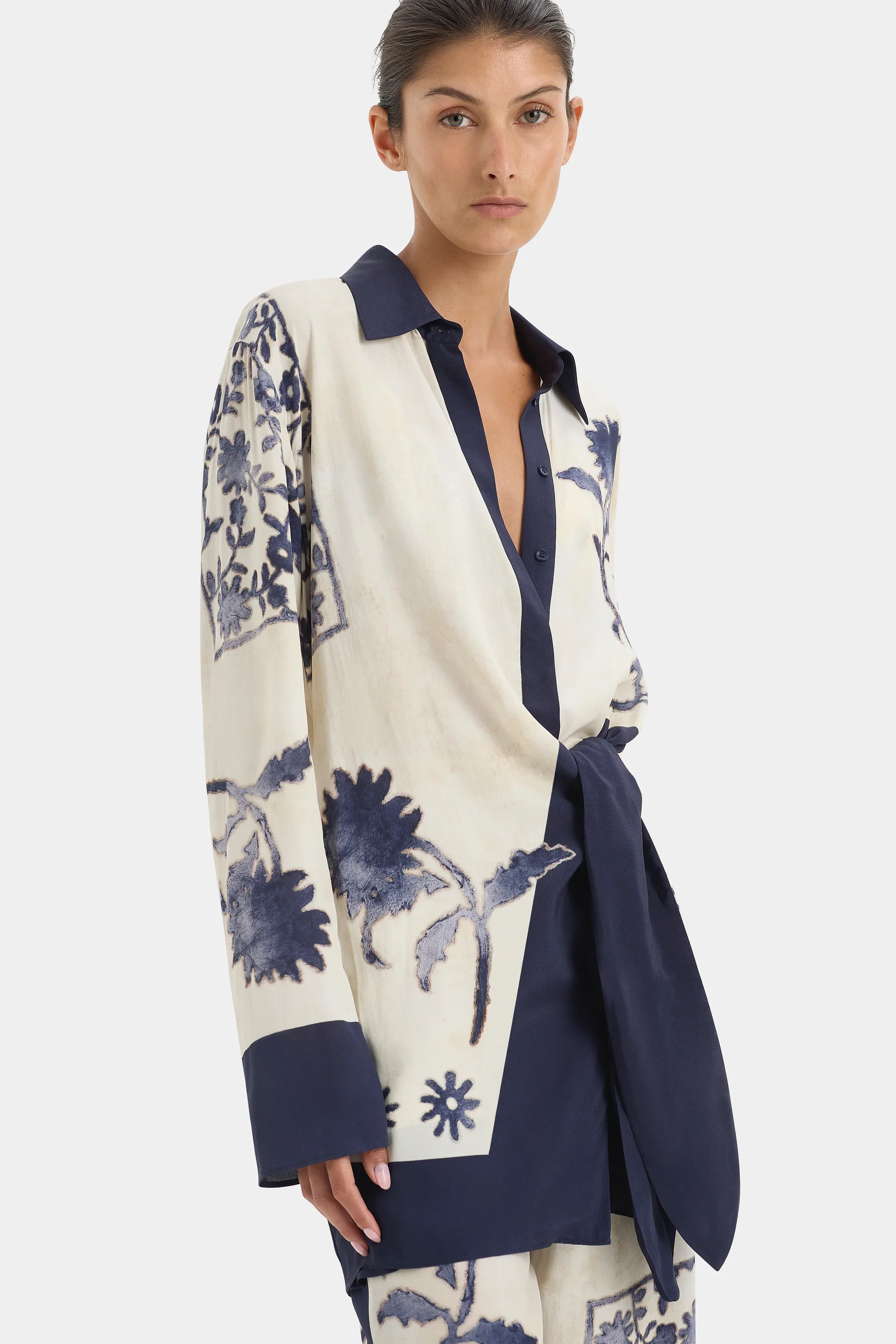 Phillipa Shirt Dress in Eira Midnight - Image 5
