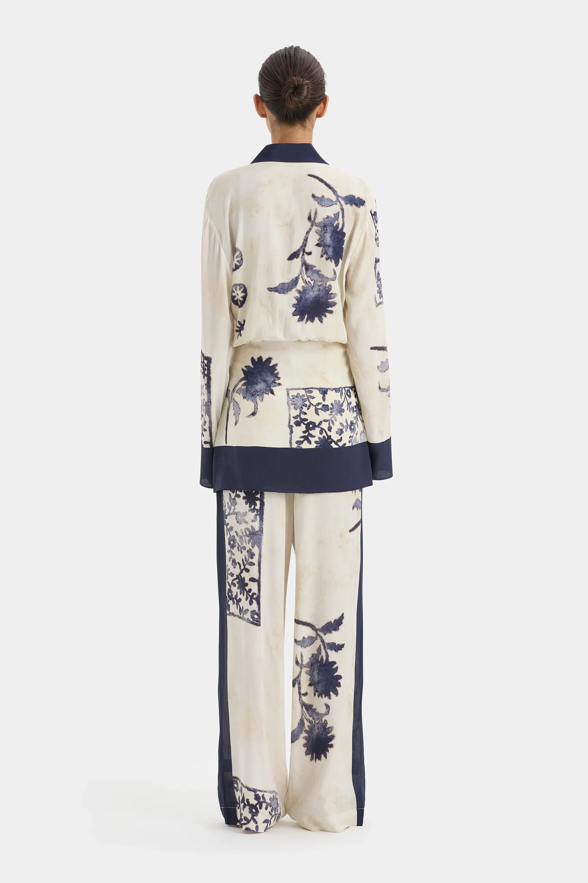 Phillipa Shirt Dress in Eira Midnight - Image 7