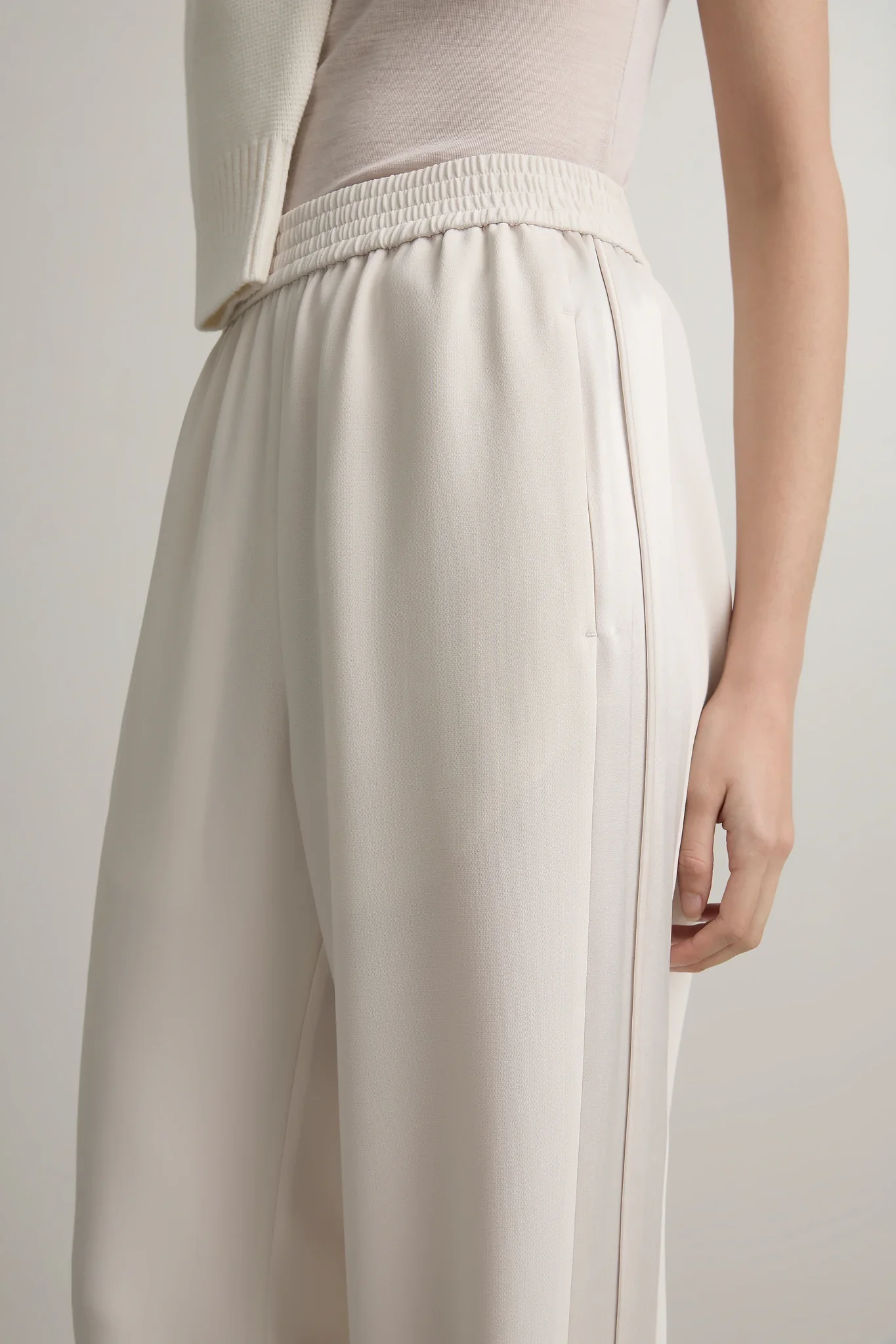 The Angus Pant - Oyster - Image 5