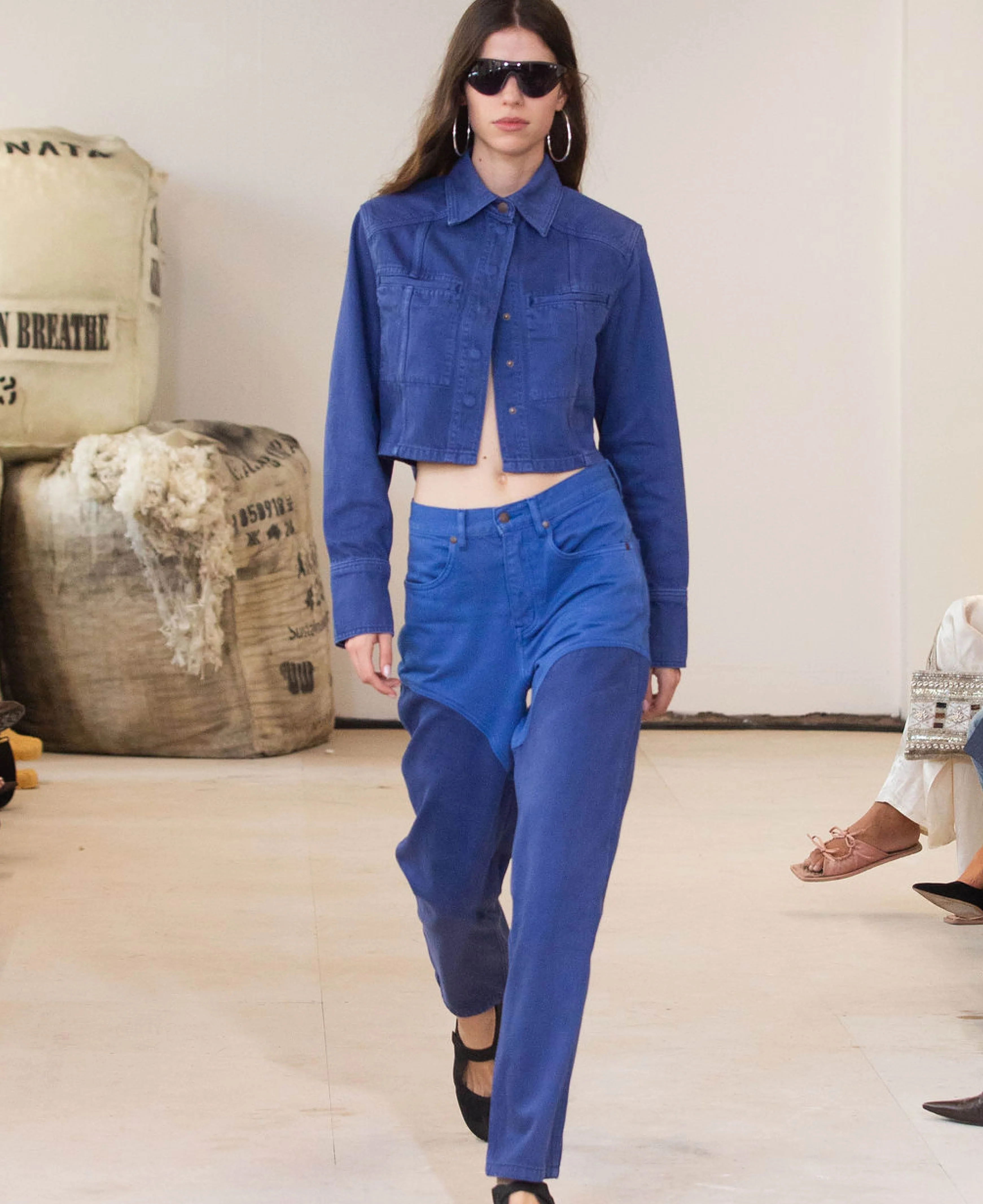 Vegetable Dye Tapered Jean - Sora - Image 4